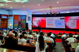 photo_6210474087151242265_y (1)